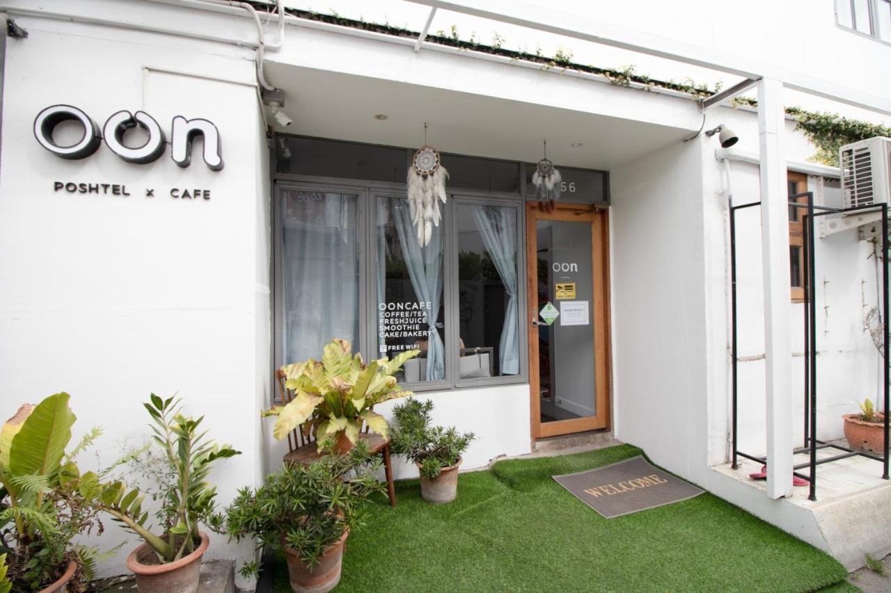 Auberge de jeunesse Oon Poshtel X Cafe à Chiang Mai Extérieur photo